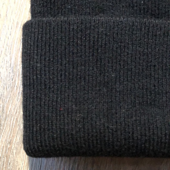 Tna Tora Black Beanie - Picture 12 of 13